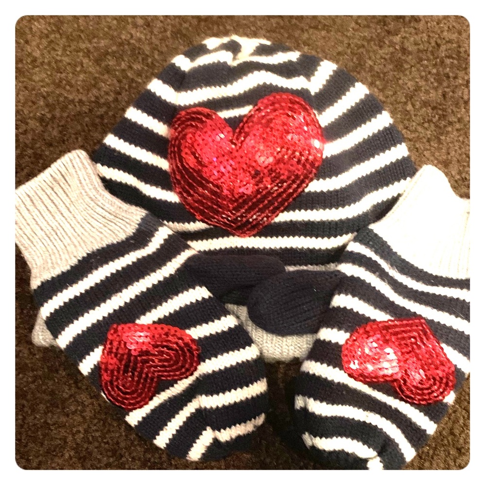 Hat and mittens